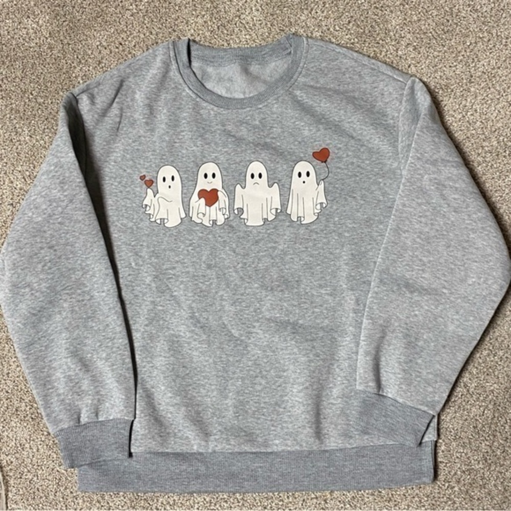 NEW Cute Spooky Halloween Ghost Print Women’s Relaxed Fleece Pullover Sweatshirt